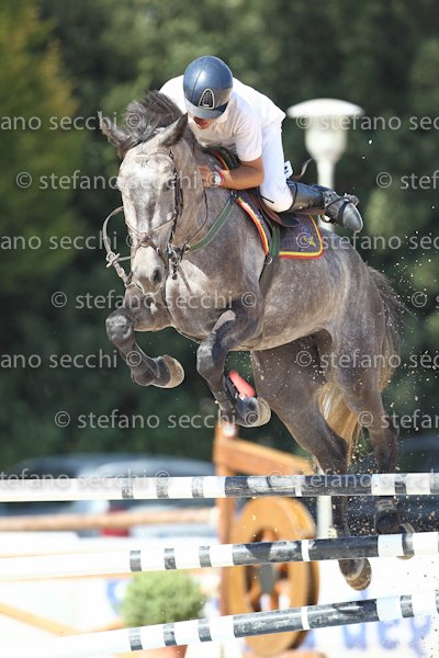 CARRABOTTA_CATENA_ECC_4ANNI_2011_SS3_8787.jpg